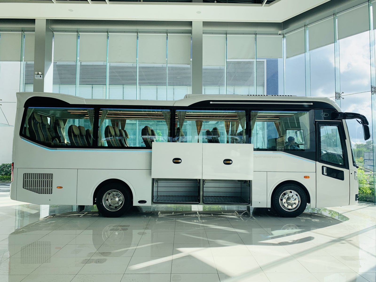 DỊCH VỤ THUÊ XE 29 CHỖ ĐI SÀI GÒN - MŨI NÉ