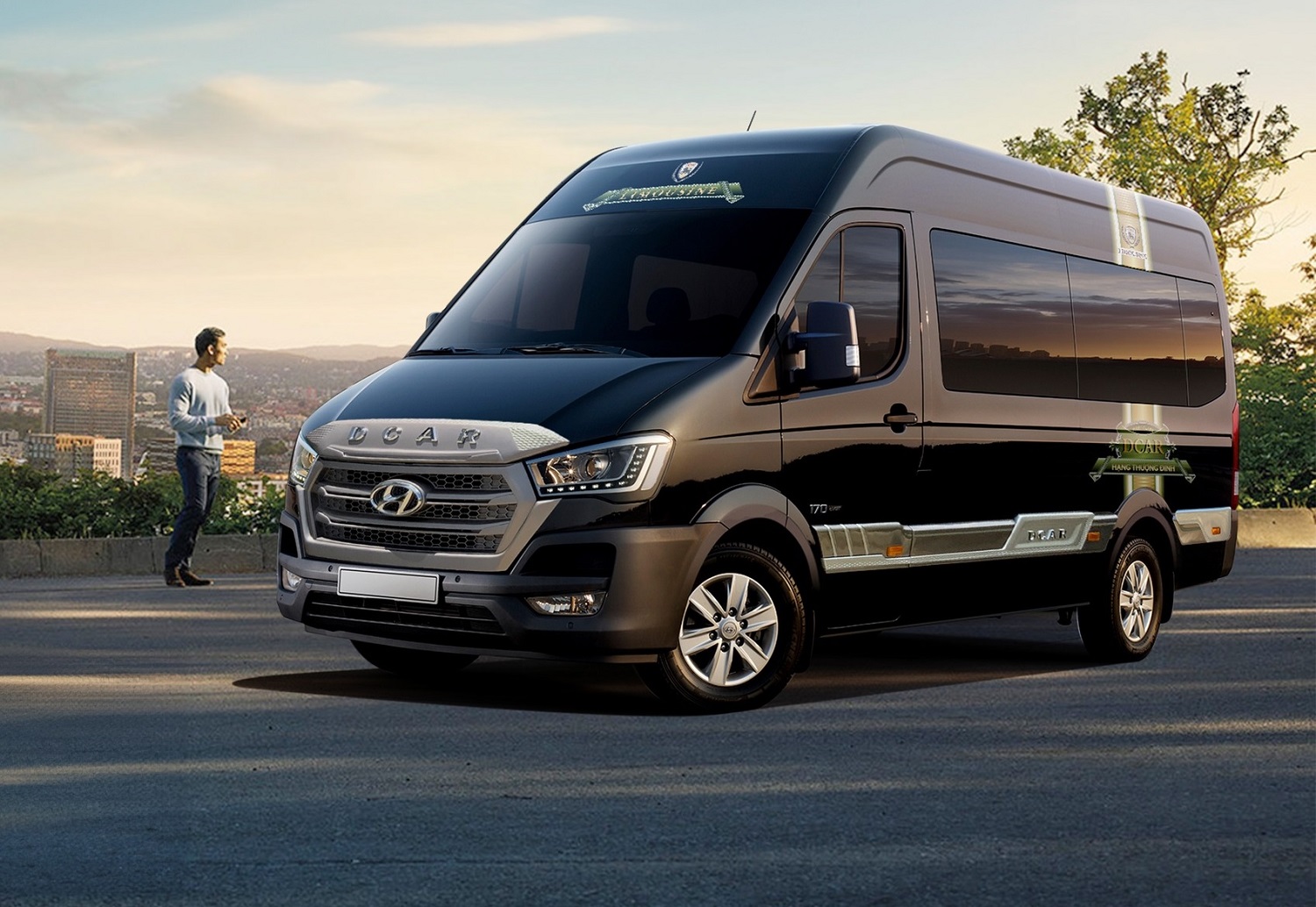 THUÊ XE 16 CHỖ CÓ TÀI XẾ QUẬN TÂN BÌNH